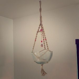 HANDMADE MACRAME PLANT HANGER W/ROSE QUARTZ